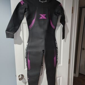 Xterra Women's Black and Pink Wetsuit